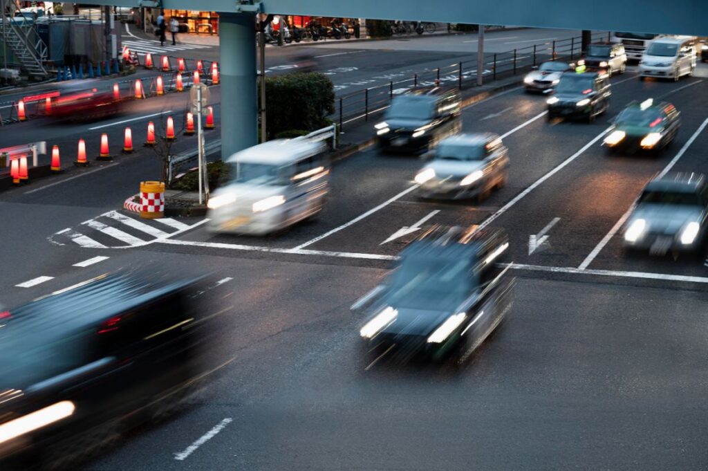 Physik und Verkehrssicherheit verstehen